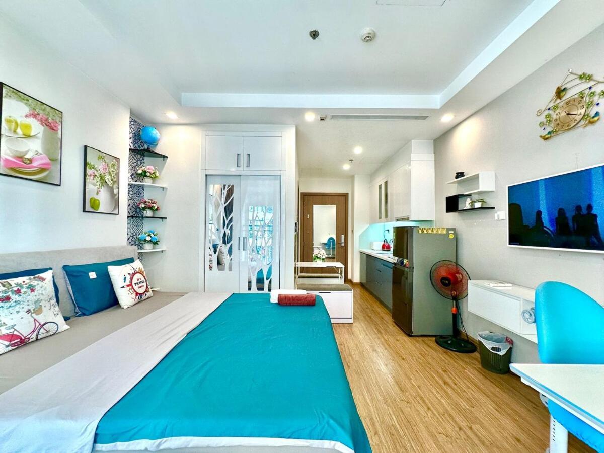 Cool In Center Near Keangnam And Marriott